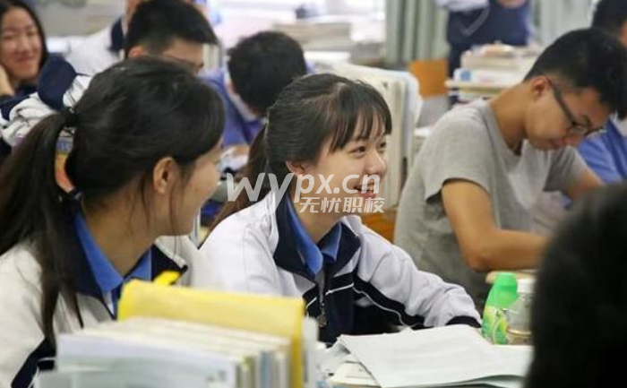 初中毕业上技校学什么专业好