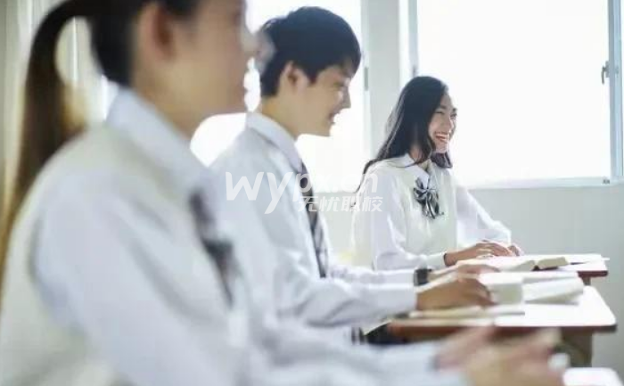 高中上不了为什么也要让孩子上中职或技校