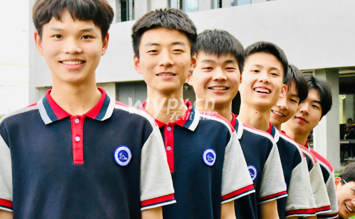 孩子初中毕业成绩不好读什么学校好