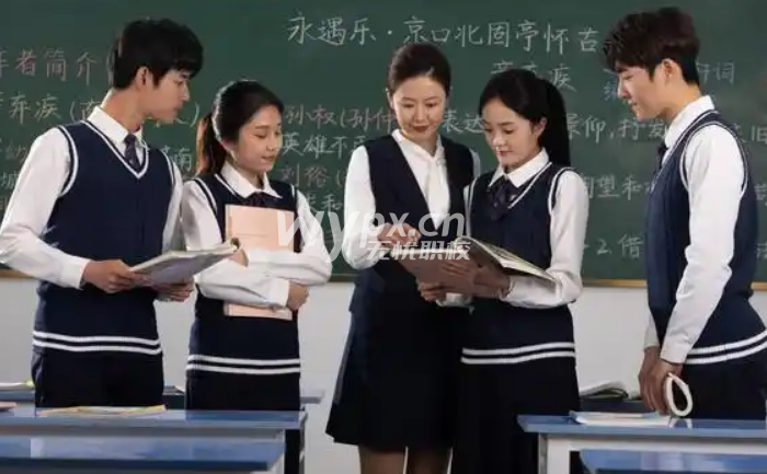2025年上技校学什么好呢